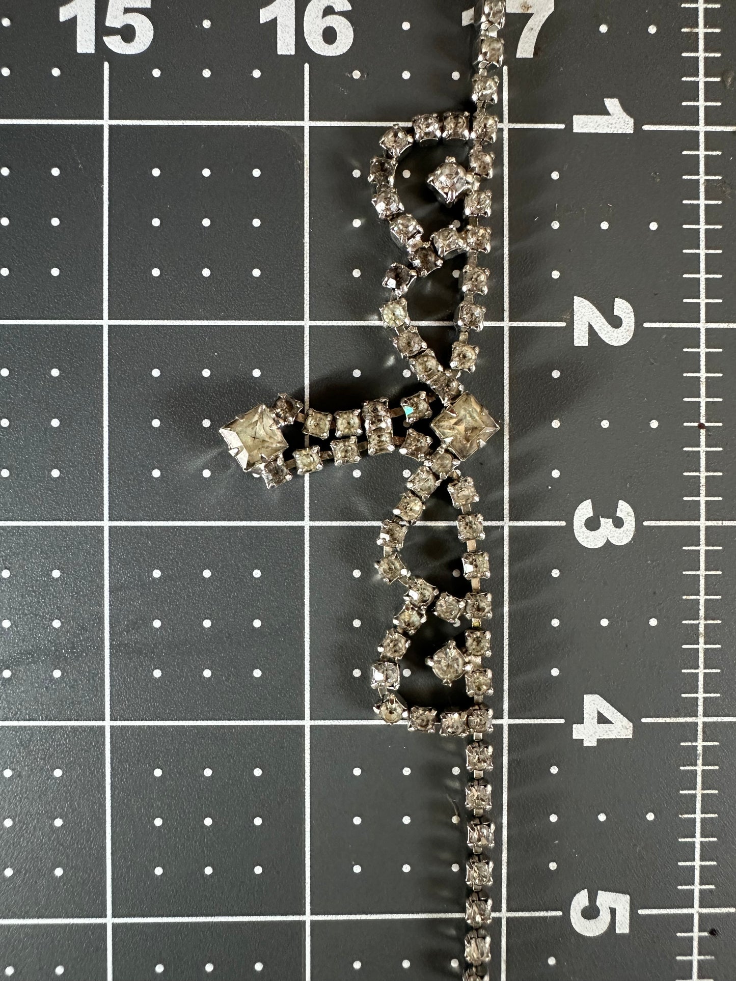 Vintage 1950’s Era Mid-century Rhinestone Choker Necklace