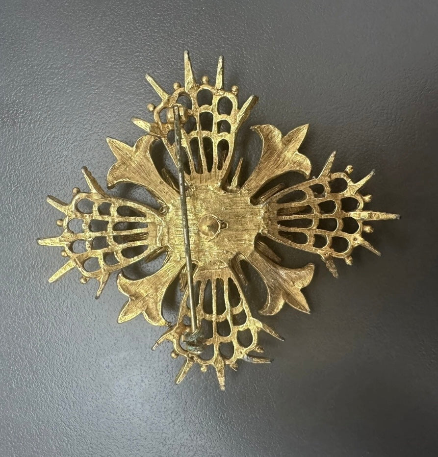 Vintage Goldtone Maltese Cross Brooch With Mother Of Pearl