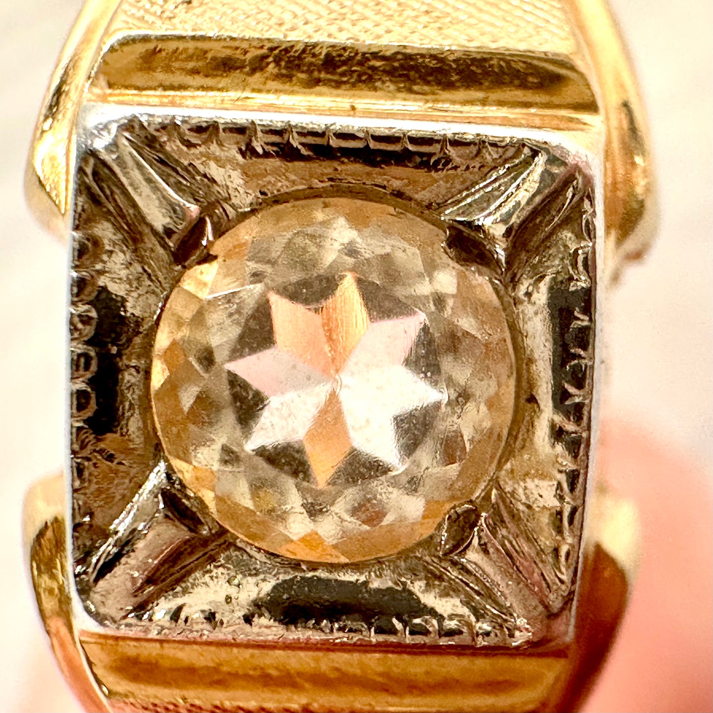 Vintage Men’s VARGAS 18kt HGE Electroplated Gold Ring Size 10