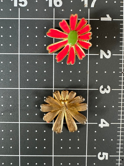 The Cutest Daisy Cosmos Enamel Stud Earrings