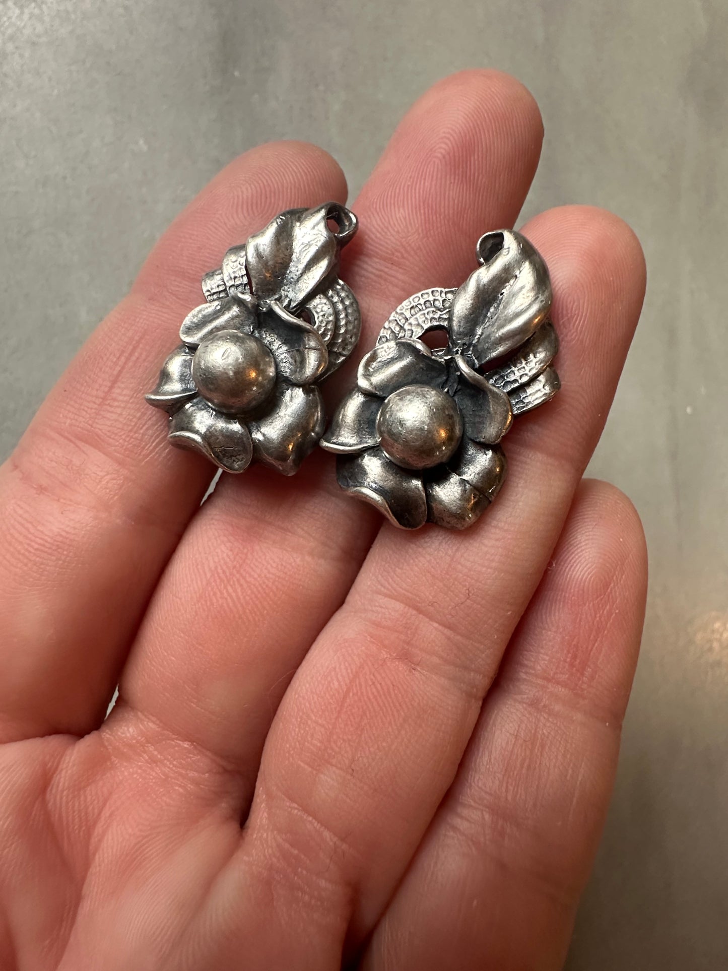 Art Nouveau Sterling Silver Floral Screwback Earrings