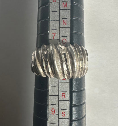 Vintage sterling silver etched dome ring size 8