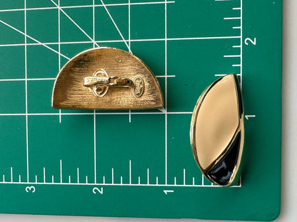 Vintage 1980’s Signed Trifari Geometric Enamel Clip-on Earrings