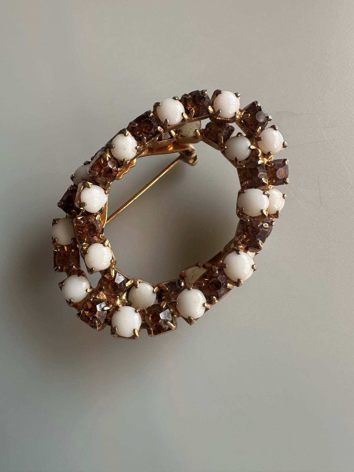 Art Deco - Mid-Century Vintage Milk Glass and Rhinestone Ovals Brooch Goldtone