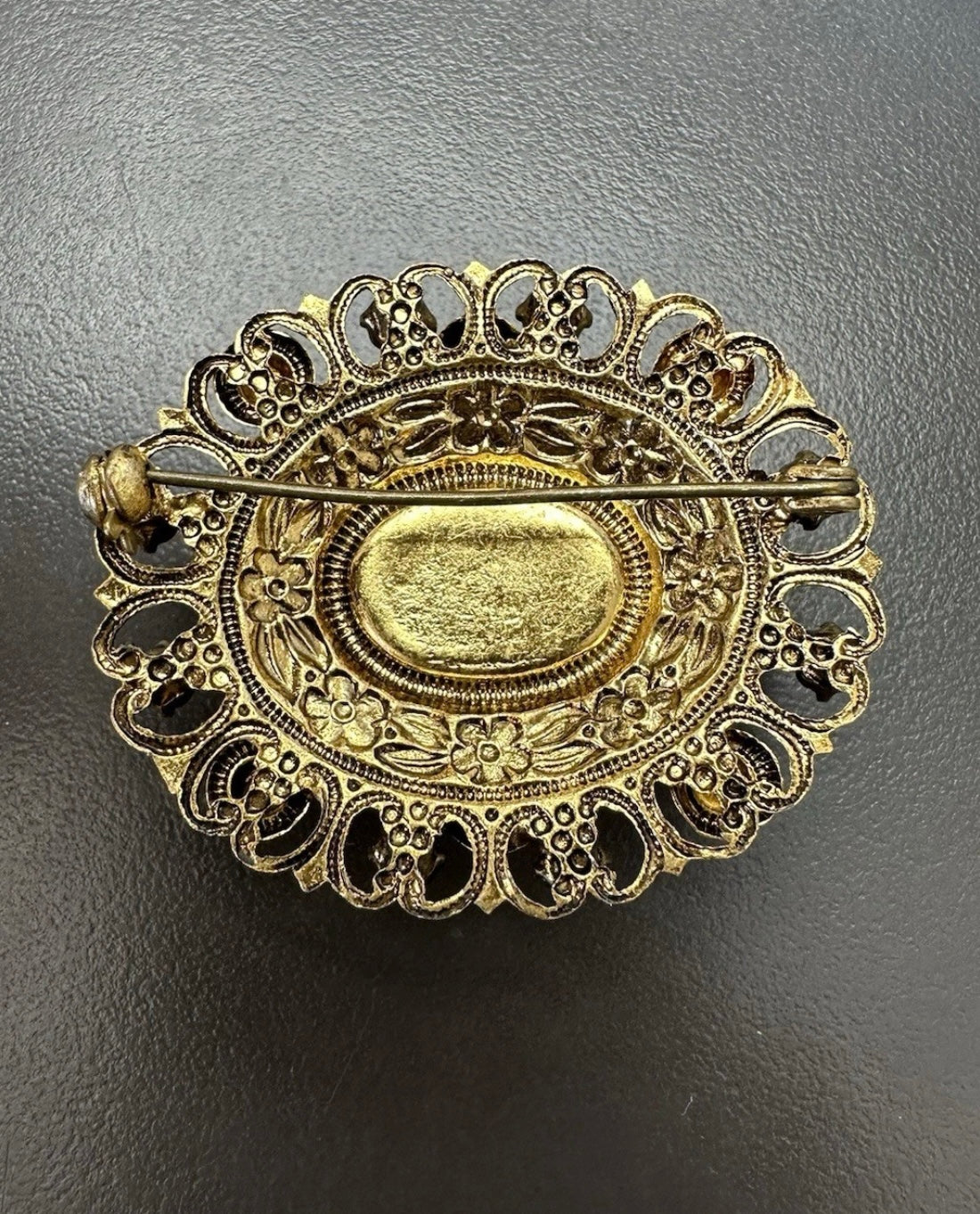 Vintage Art Nouveau Red And Pink Glass Paste Brooch Pin Very Nice