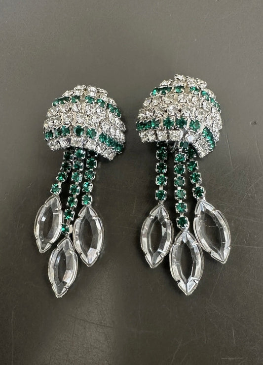 Fabulous Vintage Unsigned Rhinestone Jellyfish Clip on Earrings