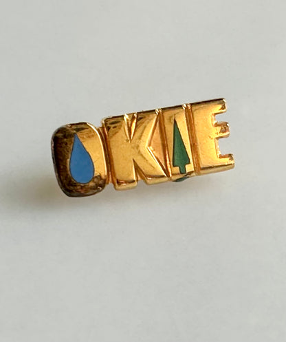 1960’s Goldtone Okie Lapel Pin Tie Tack with Enamel Tree and Water Drop