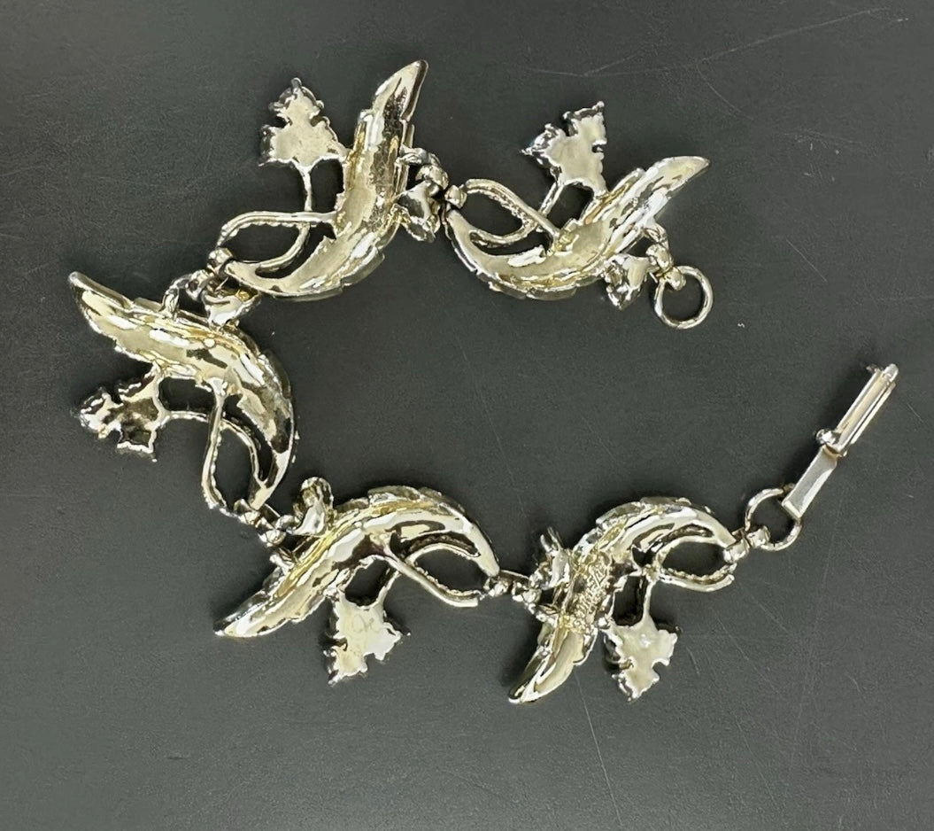 Vintage Judy Lee Signed Gold Tone Rhinestone 7” Bracelet Leaf