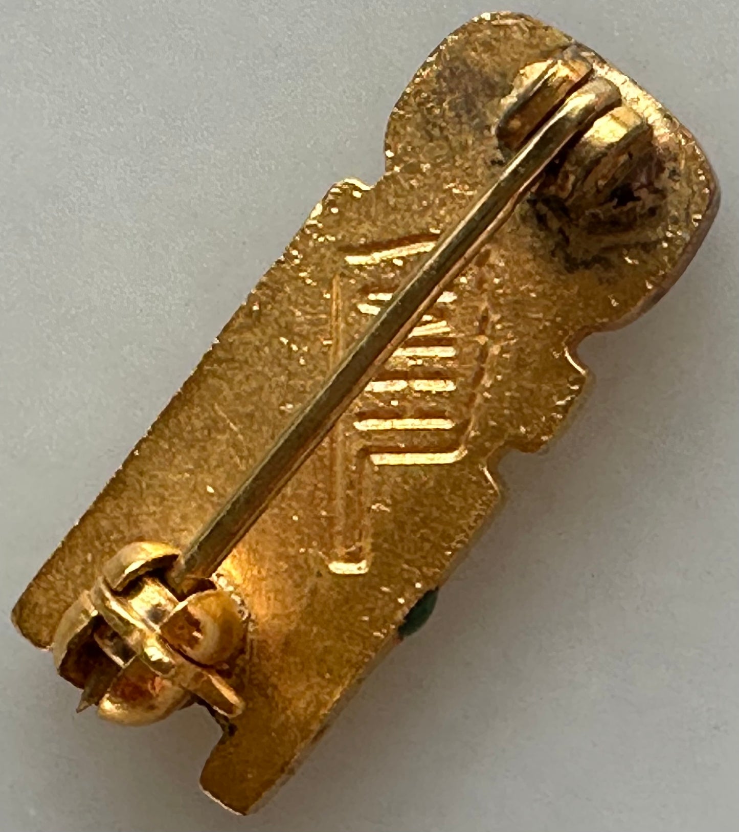 1960’s Goldtone Okie Lapel Pin Tie Tack with Enamel Tree and Water Drop