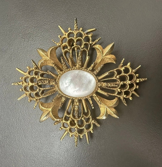 Vintage Goldtone Maltese Cross Brooch With Mother Of Pearl