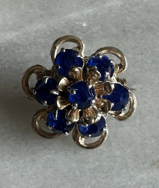 Small Vintage Estate Signed Barclay Flower Scatter Pin With Blue Rhinestones