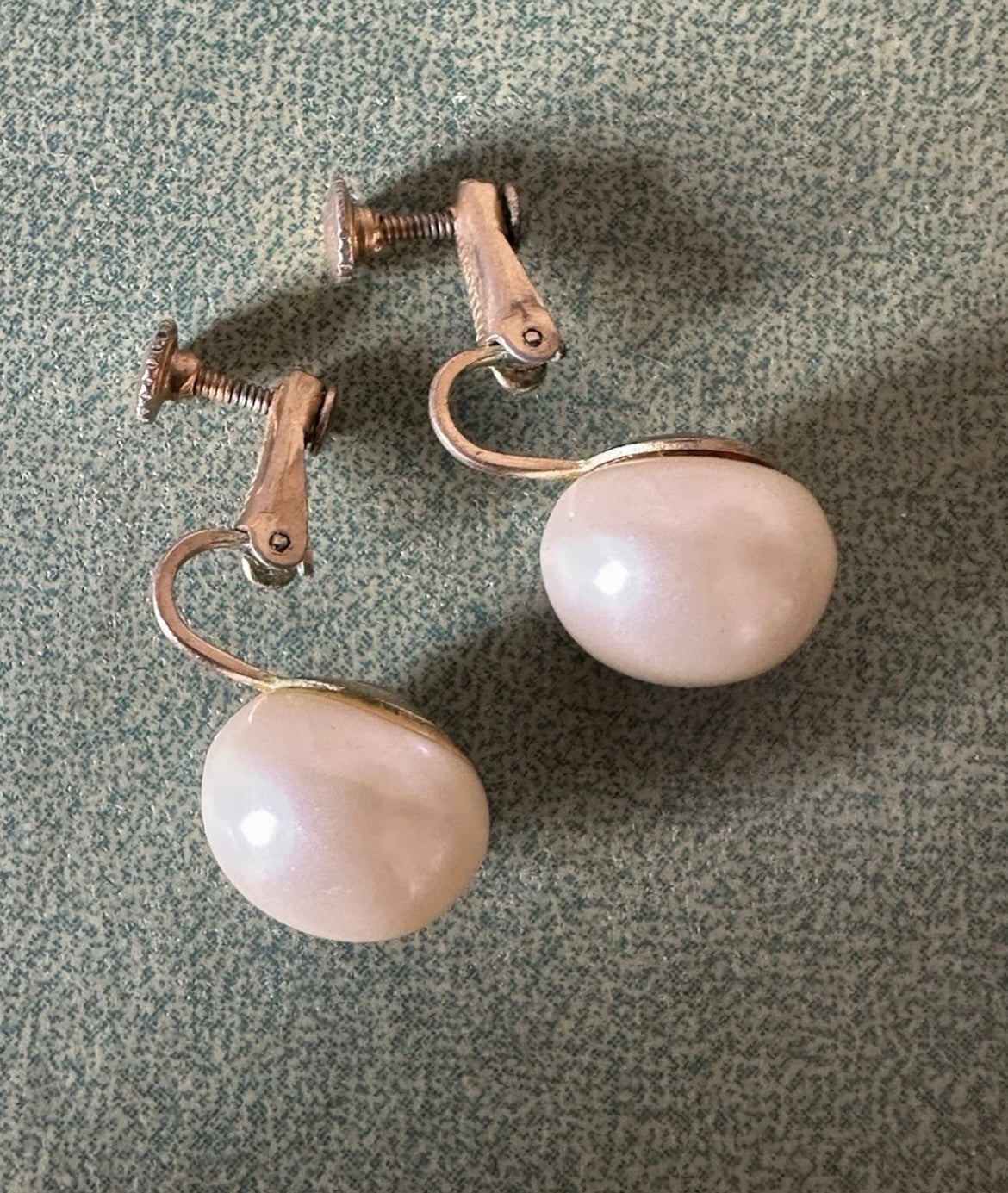 Vintage Marvella Signed Faux Pearl Screw Back Clip On Large Button Earrings