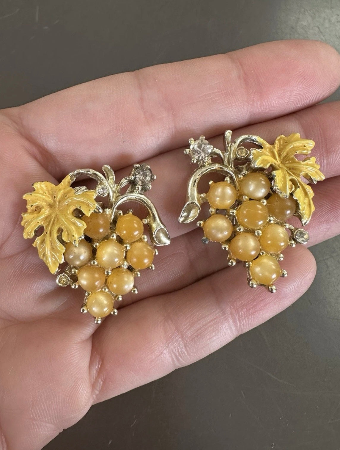 Vintage Yellow Moonglow Lucite Grape Cluster Clip-on Earrings Mid-century