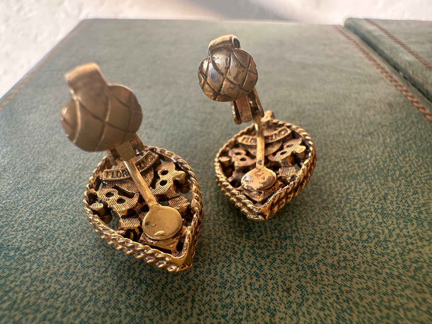 Vintage Victorian Revival Signed Florenza Goldtone Faux Pearl Clip-on Earrings