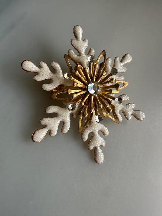 Retro Sparkle Enamel Rhinestone Goldtone Snowflake Brooch Pin