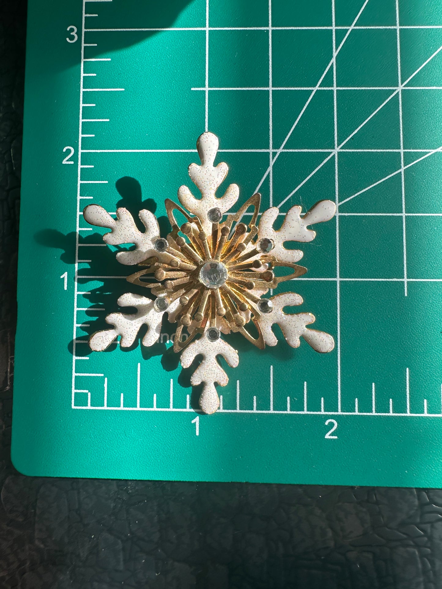 Retro Sparkle Enamel Rhinestone Goldtone Snowflake Brooch Pin